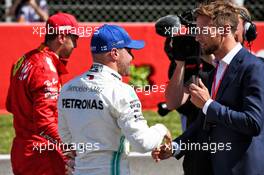 (L to R): Pole sitter Valtteri Bottas (FIN) Mercedes AMG F1 with Jenson Button (GBR) Sky Sports F1 Presenter in qualifying parc ferme. 11.05.2019. Formula 1 World Championship, Rd 5, Spanish Grand Prix, Barcelona, Spain, Qualifying Day.