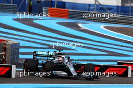 Lewis Hamilton (GBR) Mercedes AMG F1 W10 runs wide. 21.06.2019. Formula 1 World Championship, Rd 8, French Grand Prix, Paul Ricard, France, Practice Day.