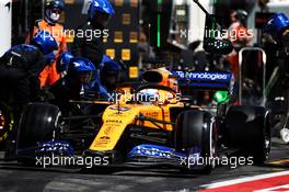 Carlos Sainz Jr (ESP) McLaren MCL34 makes a pit stop. 23.06.2019. Formula 1 World Championship, Rd 8, French Grand Prix, Paul Ricard, France, Race Day.
