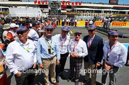Jackie Stewart (GBR) celebrates his 80t birthday with guests on the grid. 23.06.2019. Formula 1 World Championship, Rd 8, French Grand Prix, Paul Ricard, France, Race Day.