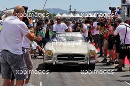Lewis Hamilton (GBR) Mercedes AMG F1 on the drivers parade. 23.06.2019. Formula 1 World Championship, Rd 8, French Grand Prix, Paul Ricard, France, Race Day.