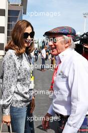 (L to R): Slavica Ecclestone (CRO) with Jackie Stewart (GBR). 23.06.2019. Formula 1 World Championship, Rd 8, French Grand Prix, Paul Ricard, France, Race Day.