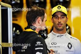 Daniel Ricciardo (AUS) Renault F1 Team with Karel Loos (BEL) Renault F1 Team Race Engineer. 12.07.2019. Formula 1 World Championship, Rd 10, British Grand Prix, Silverstone, England, Practice Day.