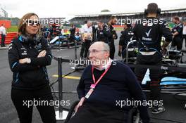 (L to R): Claire Williams (GBR) Williams Racing Deputy Team Principal with Frank Williams (GBR) Williams Team Owner on the grid. 14.07.2019. Formula 1 World Championship, Rd 10, British Grand Prix, Silverstone, England, Race Day.