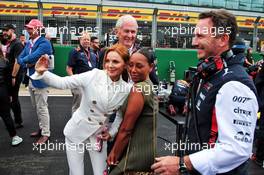 (L to R): Geri Horner (GBR) Singer with Mel B (GBR) Singer and Christian Horner (GBR) Red Bull Racing Team Principal on the grid. 14.07.2019. Formula 1 World Championship, Rd 10, British Grand Prix, Silverstone, England, Race Day.