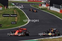 Charles Leclerc (MON) Ferrari SF90 and Max Verstappen (NLD) Red Bull Racing RB15 battle for position. 14.07.2019. Formula 1 World Championship, Rd 10, British Grand Prix, Silverstone, England, Race Day.