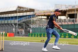Pierre Gasly (FRA) Red Bull Racing plays cricket. 11.07.2019. Formula 1 World Championship, Rd 10, British Grand Prix, Silverstone, England, Preparation Day.