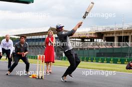 Carlos Sainz Jr (ESP) McLaren plays cricket. 11.07.2019. Formula 1 World Championship, Rd 10, British Grand Prix, Silverstone, England, Preparation Day.