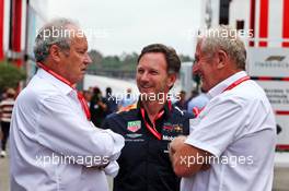 (L to R): Jerome Stoll (FRA) Renault Sport F1 President with Christian Horner (GBR) Red Bull Racing Team Principal and Dr Helmut Marko (AUT) Red Bull Motorsport Consultant. 28.07.2019. Formula 1 World Championship, Rd 11, German Grand Prix, Hockenheim, Germany, Race Day.