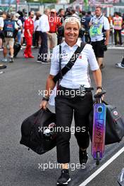 Angela Cullen (NZL) Mercedes AMG F1 Physiotherapist on the grid. 04.08.2019. Formula 1 World Championship, Rd 12, Hungarian Grand Prix, Budapest, Hungary, Race Day.