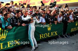 Race winner Lewis Hamilton (GBR) Mercedes AMG F1 celebrates with the team in parc ferme. 04.08.2019. Formula 1 World Championship, Rd 12, Hungarian Grand Prix, Budapest, Hungary, Race Day.