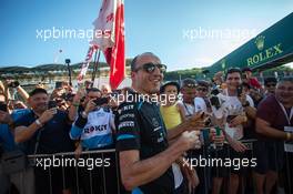 Robert Kubica (POL) Williams Racing with fans. 01.08.2019. Formula 1 World Championship, Rd 12, Hungarian Grand Prix, Budapest, Hungary, Preparation Day.