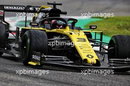 Daniel Ricciardo (AUS) Renault F1 Team RS19. 06.09.2019. Formula 1 World Championship, Rd 14, Italian Grand Prix, Monza, Italy, Practice Day.