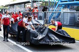 The Alfa Romeo Racing C38 of Kimi Raikkonen (FIN) Alfa Romeo Racing is recovered back to the pits after he crashed during qualifying. 07.09.2019. Formula 1 World Championship, Rd 14, Italian Grand Prix, Monza, Italy, Qualifying Day.