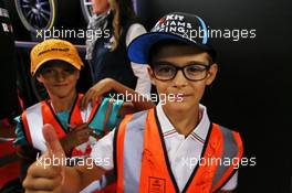 Grid kids on the drivers parade - Williams Racing. 08.09.2019. Formula 1 World Championship, Rd 14, Italian Grand Prix, Monza, Italy, Race Day.