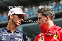 (L to R): Pierre Gasly (FRA) Scuderia Toro Rosso and Charles Leclerc (MON) Ferrari on the drivers parade. 08.09.2019. Formula 1 World Championship, Rd 14, Italian Grand Prix, Monza, Italy, Race Day.
