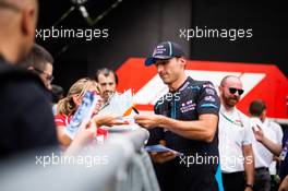 Robert Kubica (POL) Williams Racing signs autographs for the fans. 05.09.2019. Formula 1 World Championship, Rd 14, Italian Grand Prix, Monza, Italy, Preparation Day.