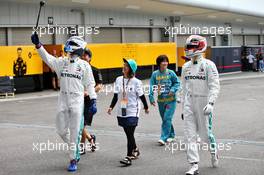 Paddock atmosphere - not Valtteri Bottas (FIN) Mercedes AMG F1 and Lewis Hamilton (GBR) Mercedes AMG F1, but fans. 11.10.2019. Formula 1 World Championship, Rd 17, Japanese Grand Prix, Suzuka, Japan, Practice Day.