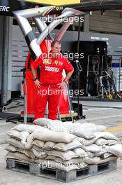Ferrari as the circuit prepares for the arrival of Typhoon Hagibis. 11.10.2019. Formula 1 World Championship, Rd 17, Japanese Grand Prix, Suzuka, Japan, Practice Day.