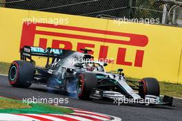 Lewis Hamilton (GBR) Mercedes AMG F1 W10 with brake on fire in the first practice session. 11.10.2019. Formula 1 World Championship, Rd 17, Japanese Grand Prix, Suzuka, Japan, Practice Day.