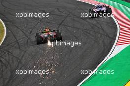 Max Verstappen (NLD) Red Bull Racing RB15 sends sparks flying. 11.10.2019. Formula 1 World Championship, Rd 17, Japanese Grand Prix, Suzuka, Japan, Practice Day.