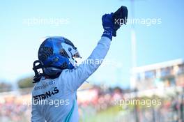 Race winner Valtteri Bottas (FIN) Mercedes AMG F1 celebrates in parc ferme. 13.10.2019. Formula 1 World Championship, Rd 17, Japanese Grand Prix, Suzuka, Japan, Sunday.