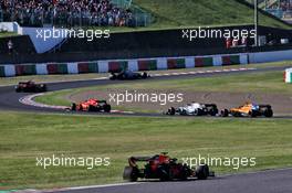 Max Verstappen (NLD) Red Bull Racing RB15 off the circuit at the start of the race. 13.10.2019. Formula 1 World Championship, Rd 17, Japanese Grand Prix, Suzuka, Japan, Sunday.