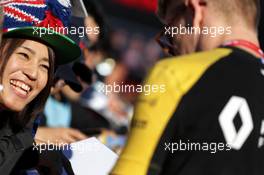 Nico Hulkenberg (GER) Renault F1 Team signs autographs for the fans. 13.10.2019. Formula 1 World Championship, Rd 17, Japanese Grand Prix, Suzuka, Japan, Sunday.