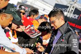 Esteban Ocon (FRA) Mercedes AMG F1 Reserve Driver signs autographs for the fans. 13.10.2019. Formula 1 World Championship, Rd 17, Japanese Grand Prix, Suzuka, Japan, Sunday.