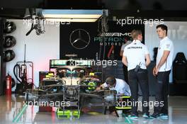 Mercedes AMG F1 Henrik Hedman (SWE) / Ben Hanley (GBR) /  Renger Van der Zande (NLD) #10 Dragonspeed BR Engineering BR1 - Gibson being built in the pit garage. 13.10.2019. Formula 1 World Championship, Rd 17, Japanese Grand Prix, Suzuka, Japan, Sunday.