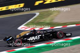 Kevin Magnussen (DEN) Haas VF-19 with a broken rear wing in qualifying. 13.10.2019. Formula 1 World Championship, Rd 17, Japanese Grand Prix, Suzuka, Japan, Sunday.
