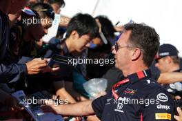 Christian Horner (GBR) Red Bull Racing Team Principal signs autographs for the fans. 13.10.2019. Formula 1 World Championship, Rd 17, Japanese Grand Prix, Suzuka, Japan, Sunday.