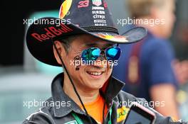 A Red Bull Racing fan. 10.10.2019. Formula 1 World Championship, Rd 17, Japanese Grand Prix, Suzuka, Japan, Preparation Day.