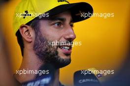 Daniel Ricciardo (AUS) Renault F1 Team with the media. 10.10.2019. Formula 1 World Championship, Rd 17, Japanese Grand Prix, Suzuka, Japan, Preparation Day.