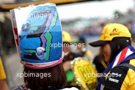 Renault F1 Team fans 10.10.2019. Formula 1 World Championship, Rd 17, Japanese Grand Prix, Suzuka, Japan, Preparation Day.