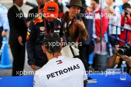 Lewis Hamilton (GBR) Mercedes AMG F1 signs autographs for the fans. 10.10.2019. Formula 1 World Championship, Rd 17, Japanese Grand Prix, Suzuka, Japan, Preparation Day.