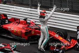 Race winner Lewis Hamilton (GBR) Mercedes AMG F1 W10 celebrates in parc ferme with second placed Sebastian Vettel (GER) Ferrari. 26.05.2019. Formula 1 World Championship, Rd 6, Monaco Grand Prix, Monte Carlo, Monaco, Race Day.