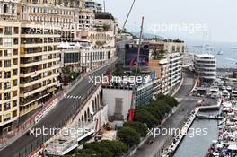 Lando Norris (GBR) McLaren MCL34 and Pierre Gasly (FRA) Red Bull Racing RB15. 25.05.2019. Formula 1 World Championship, Rd 6, Monaco Grand Prix, Monte Carlo, Monaco, Qualifying Day.