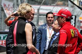 (L to R): Princess Charlene of Monaco; HSH Prince Albert of Monaco (MON); Jean Todt (FRA) FIA President; and Charles Leclerc (MON) Ferrari. 26.05.2019. Formula 1 World Championship, Rd 6, Monaco Grand Prix, Monte Carlo, Monaco, Race Day.