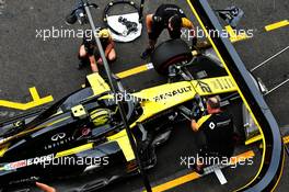 Nico Hulkenberg (GER) Renault F1 Team RS19 in the pits. 25.10.2019. Formula 1 World Championship, Rd 18, Mexican Grand Prix, Mexico City, Mexico, Practice Day.
