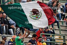 Fans in the grandstand.                                25.10.2019. Formula 1 World Championship, Rd 18, Mexican Grand Prix, Mexico City, Mexico, Practice Day.