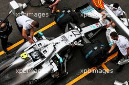 Valtteri Bottas (FIN) Mercedes AMG F1 W10 in the pits. 25.10.2019. Formula 1 World Championship, Rd 18, Mexican Grand Prix, Mexico City, Mexico, Practice Day.