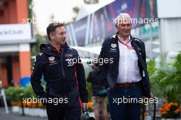 (L to R): Christian Horner (GBR) Red Bull Racing Team Principal with Dr Helmut Marko (AUT) Red Bull Motorsport Consultant. 25.10.2019. Formula 1 World Championship, Rd 18, Mexican Grand Prix, Mexico City, Mexico, Practice Day.