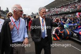 Greg Maffei (USA) Chief Executive Officer of Liberty Media Corporation and Chase Carey (US), Liberty Media. 27.10.2019. Formula 1 World Championship, Rd 18, Mexican Grand Prix, Mexico City, Mexico, Race Day.