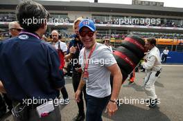 Rubens Barrichello (BRA) on the grid. 27.10.2019. Formula 1 World Championship, Rd 18, Mexican Grand Prix, Mexico City, Mexico, Race Day.