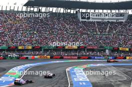 Charles Leclerc (MON) Ferrari SF90 leads Lance Stroll (CDN) Racing Point F1 Team RP19 and Daniil Kvyat (RUS) Scuderia Toro Rosso STR14. 27.10.2019. Formula 1 World Championship, Rd 18, Mexican Grand Prix, Mexico City, Mexico, Race Day.