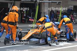 Lando Norris (GBR), McLaren F1 Team during pitstop 27.10.2019. Formula 1 World Championship, Rd 18, Mexican Grand Prix, Mexico City, Mexico, Race Day.