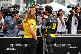 Daniel Ricciardo (AUS) Renault F1 Team with the media. 26.10.2019. Formula 1 World Championship, Rd 18, Mexican Grand Prix, Mexico City, Mexico, Qualifying Day.