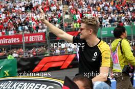 Nico Hulkenberg (GER) Renault F1 Team on the drivers parade. 27.10.2019. Formula 1 World Championship, Rd 18, Mexican Grand Prix, Mexico City, Mexico, Race Day.