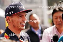 Max Verstappen (NLD) Red Bull Racing with the media.   24.10.2019. Formula 1 World Championship, Rd 18, Mexican Grand Prix, Mexico City, Mexico, Preparation Day.